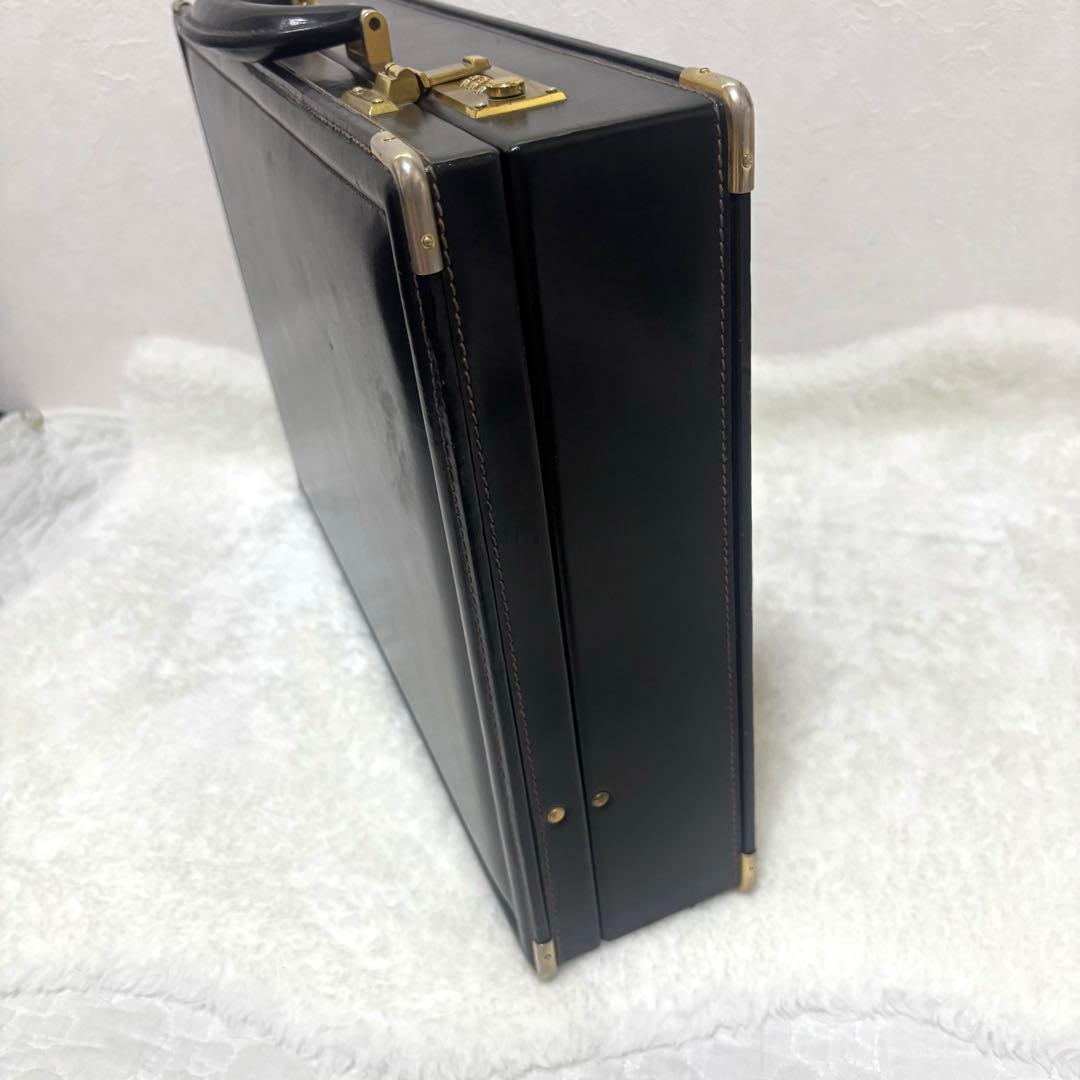 【希少】BALLY バリー　アタッシュケース　ビジネスバッグ　レザー　大容量