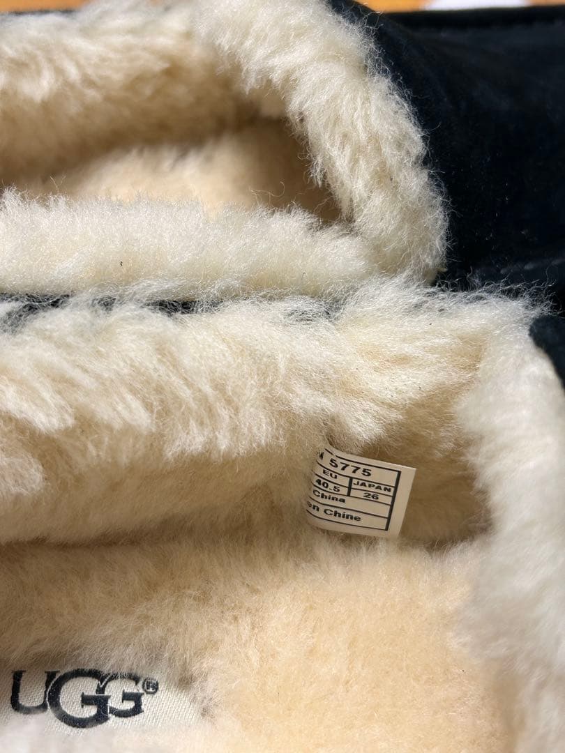 UGG ブラックシープスキン モカシン 26cm 新品未使用 男女兼用