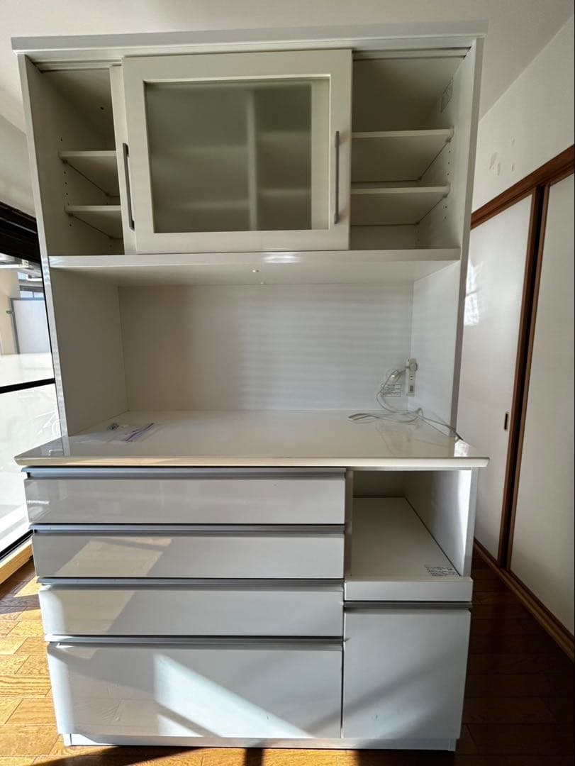 ホワイト 食器棚 ガラス扉 収納　直接取引き限定