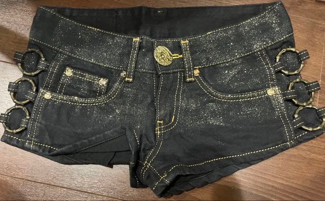 d.i.a. ショートパンツ ブラック ラメ