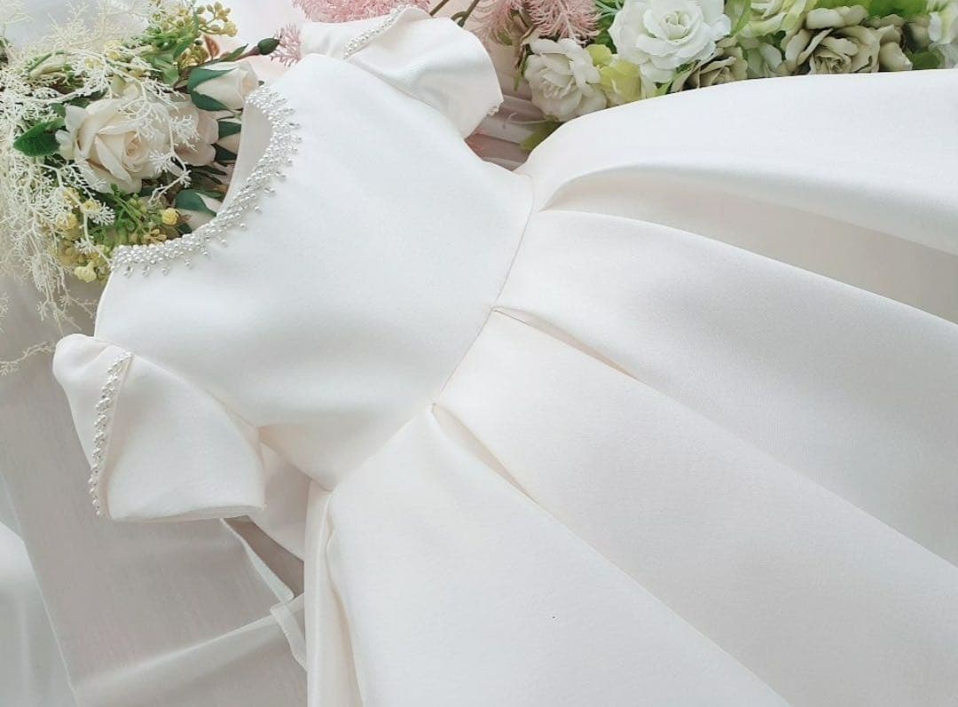 ビジュー付きベビードレス　1歳用