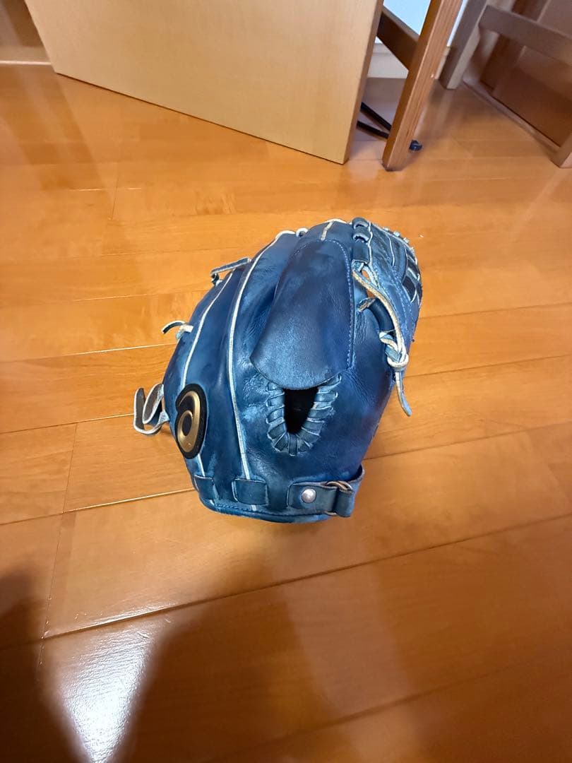 アシックス硬式ピッチャー用グローブ 東條大樹実使用