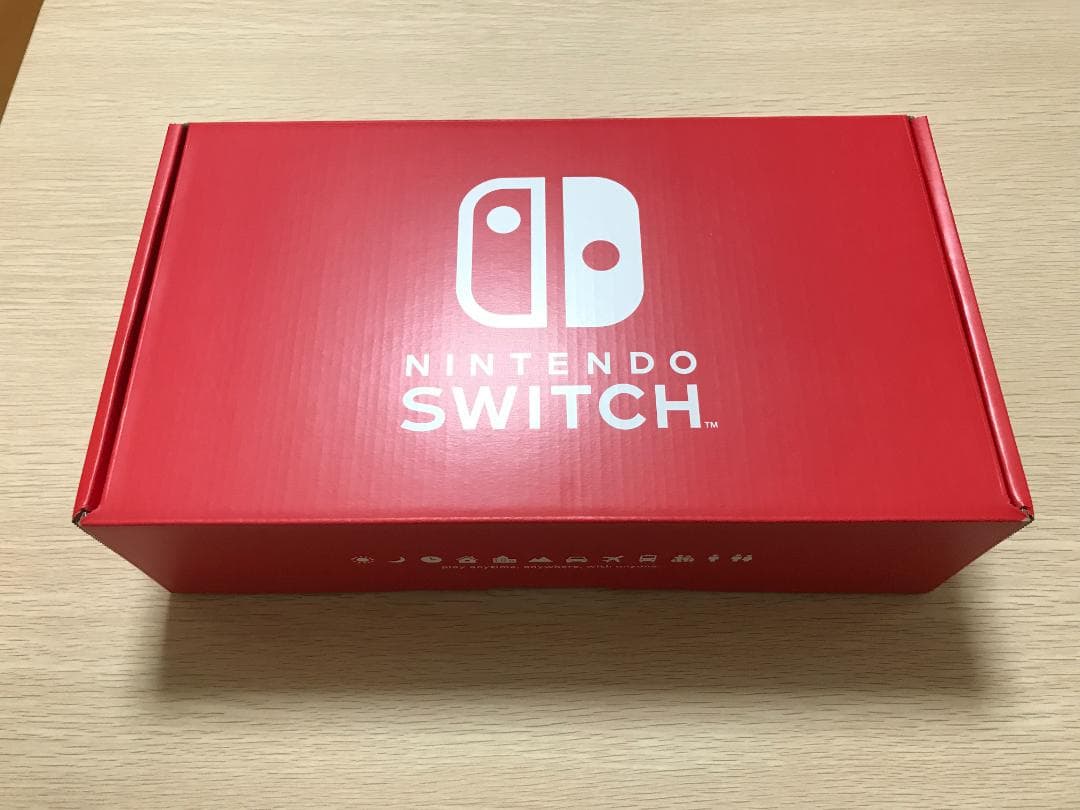 Nintendo Switch本体 紫／桃【新品未使用】