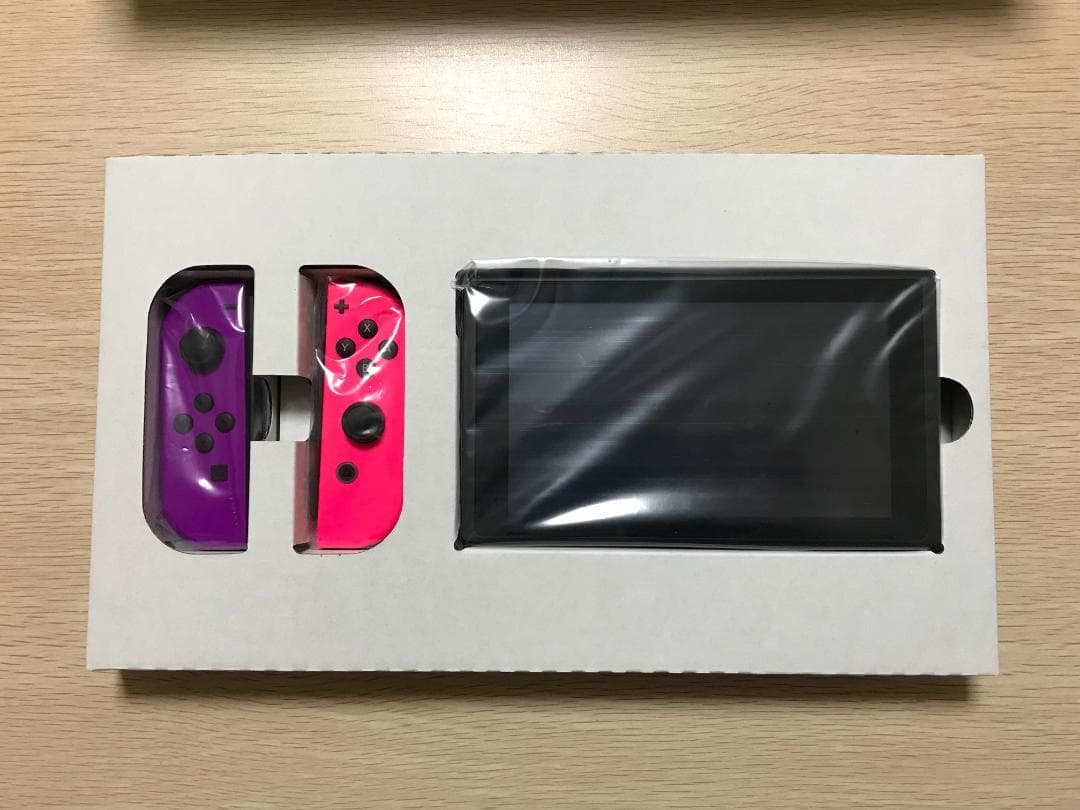 Nintendo Switch本体 紫／桃【新品未使用】