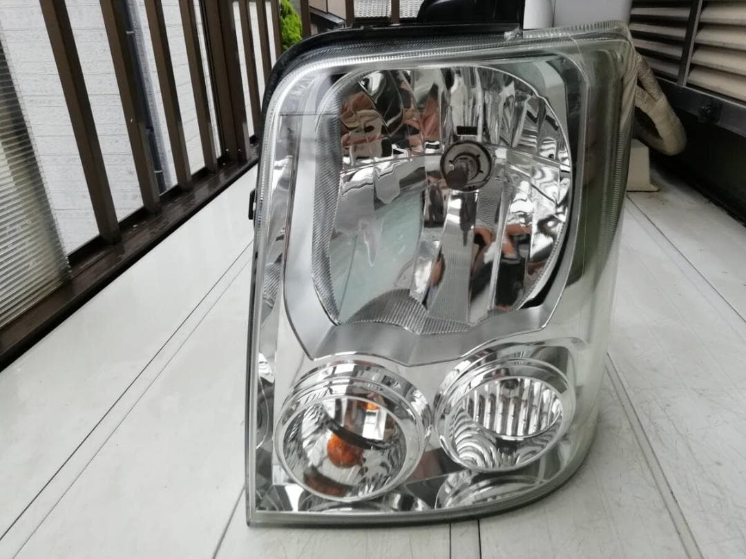 DA64W 　エブリィ　ハロゲン　ヘッドライト　 左右　レべ付　（管理J11）