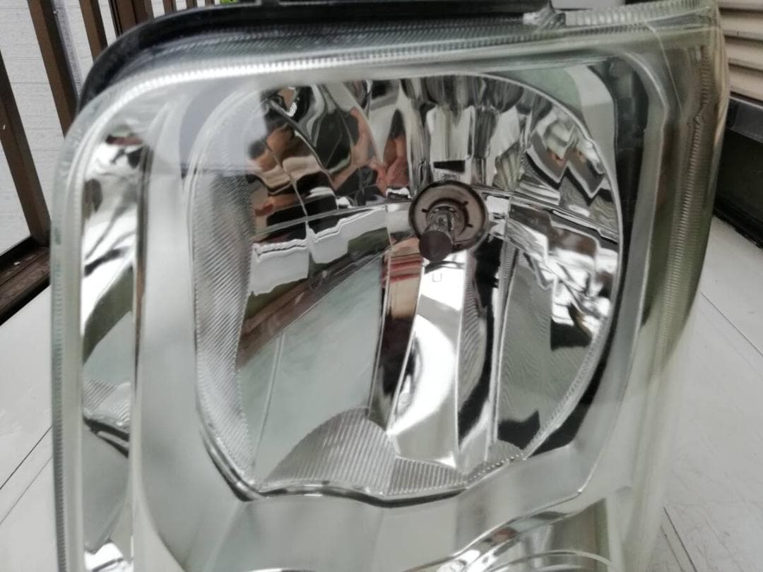 DA64W 　エブリィ　ハロゲン　ヘッドライト　 左右　レべ付　（管理J11）