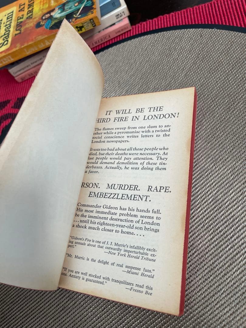 希少　Gideon's Fire J.J. Marric