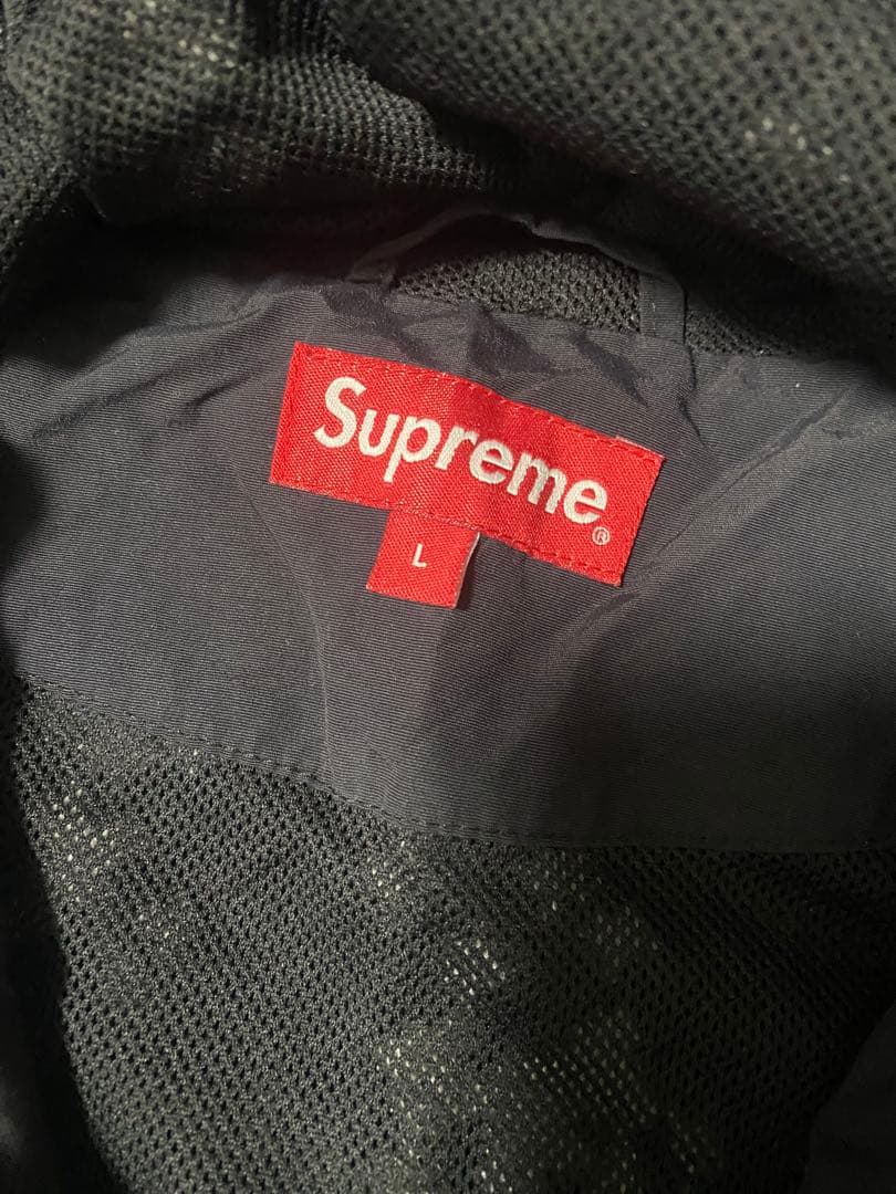 ジャケット・アウター Supreme aoi glow-in-the-dark trackjacket