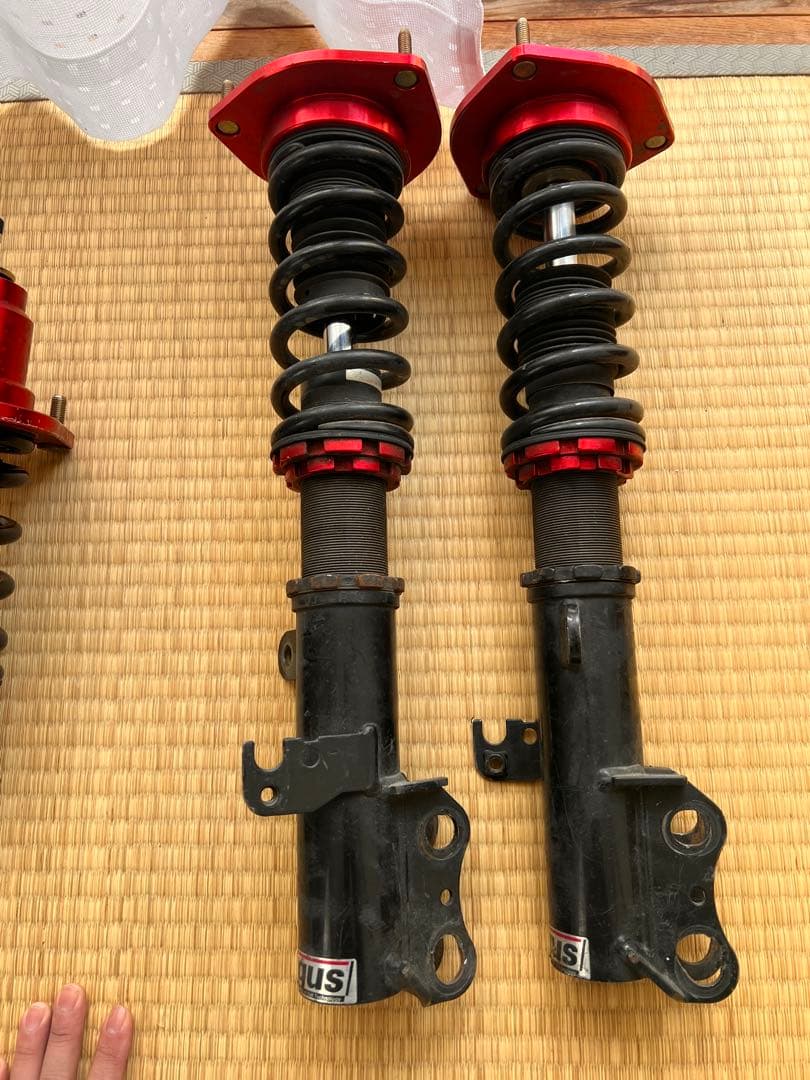 ラルグス　SPEC-S 20プリウス　車高調