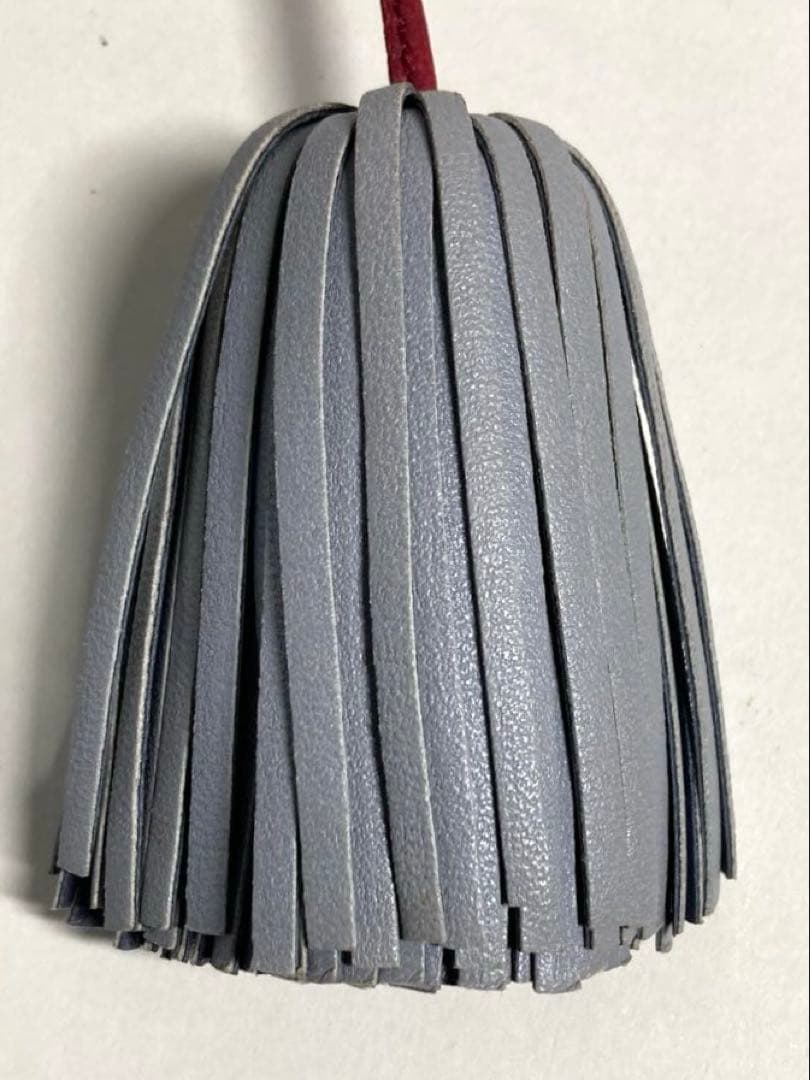 美品　ロエベ　レザー　フリンジ　チャーム　バッグチャーム