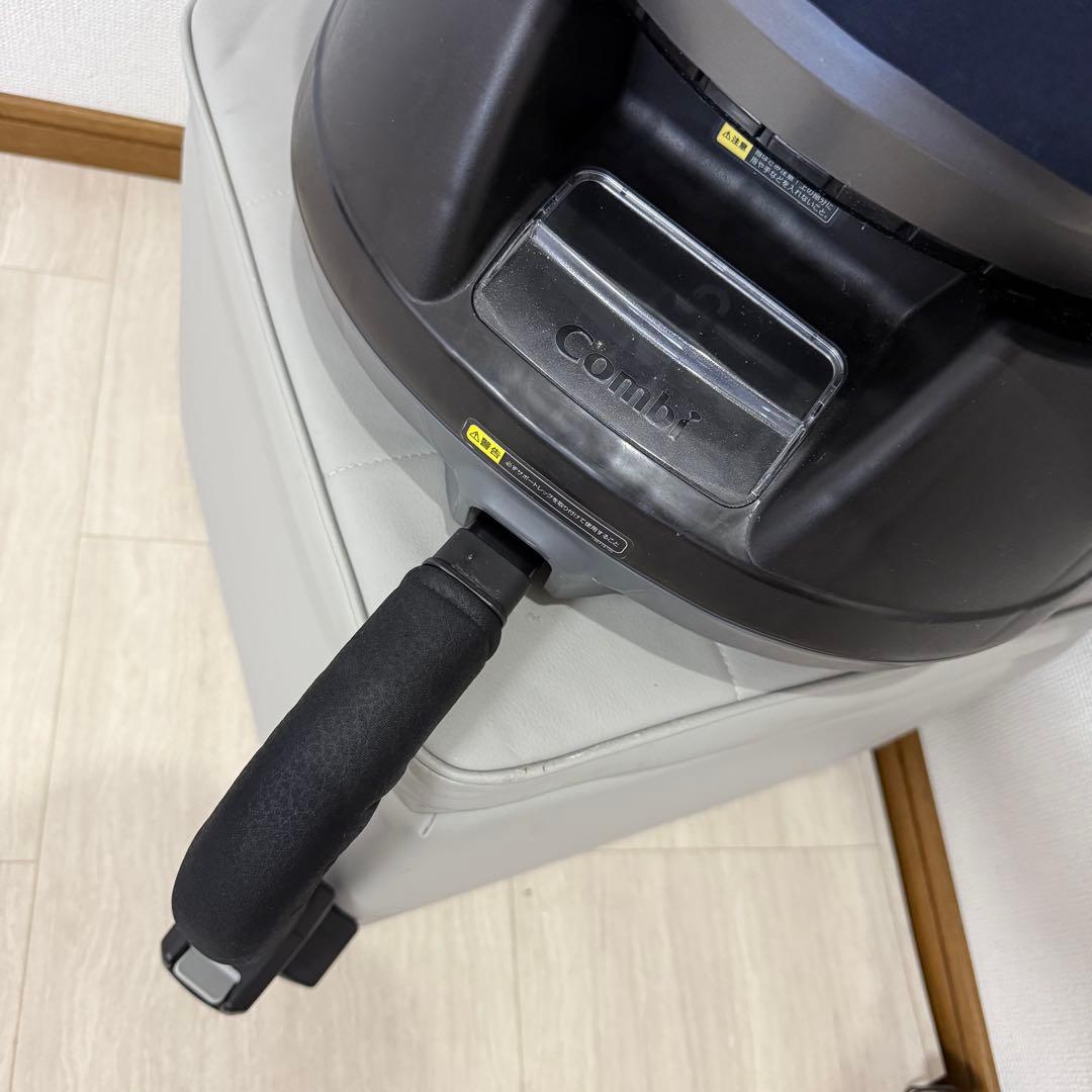 【美品】コンビクルムーヴスマート JL-590 チャイルドシート