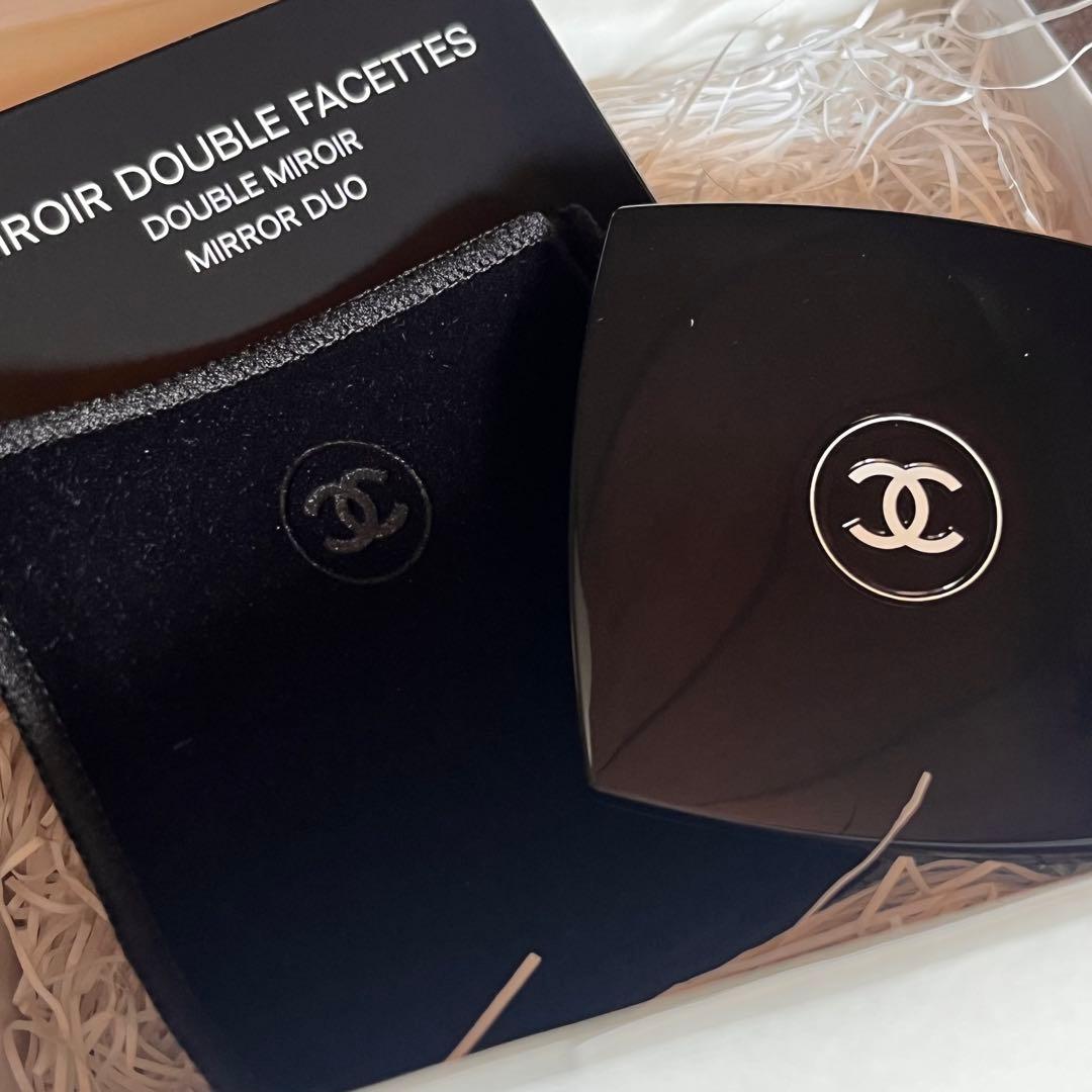 【新品・未使用】CHANEL コンパクトミラー/リップクリーム912
