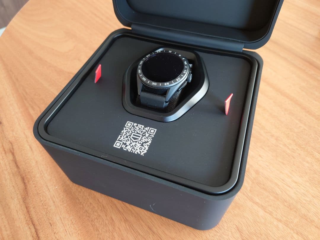 【美品】TAGHeuer Connected Calibre E4 チタン 45