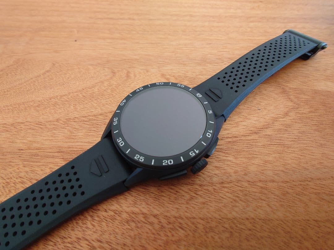 【美品】TAGHeuer Connected Calibre E4 チタン 45