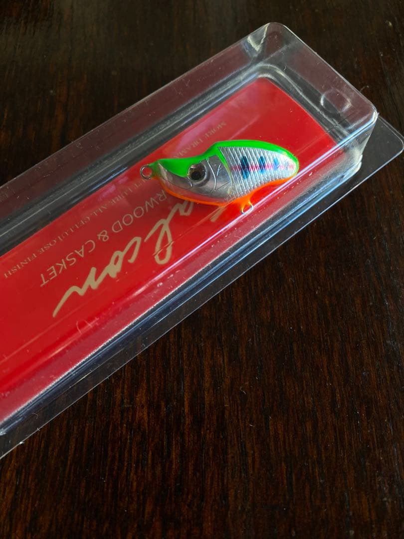 新品未使用 カスケット クリアウッド ファルコン デビー ハンドメイドミノー