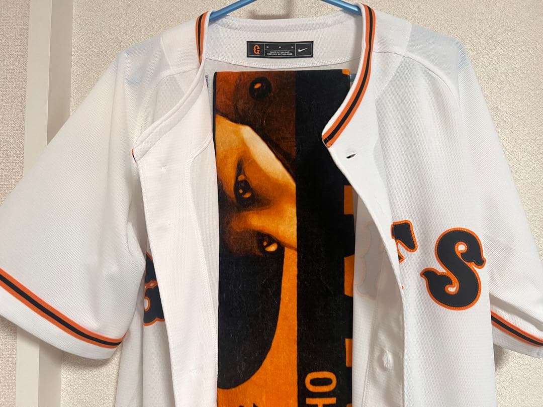 中田翔 NIKE 読売ジャイアンツ ユニフォーム Mサイズ 応援タオル付き