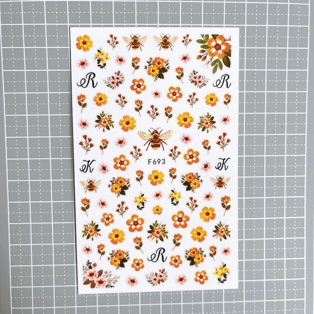 ネイルシール★ F693 ミツバチ　お花　フラワー　秋冬　蜂　植物　ボタニカル