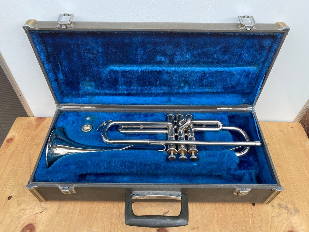 yamaha ytr-135 トランペット　専用ハードケース　美品　中古品