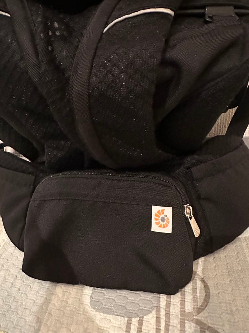 エルゴベビー　オムニブリーズ / オニキスブラック　抱っこひも 黒