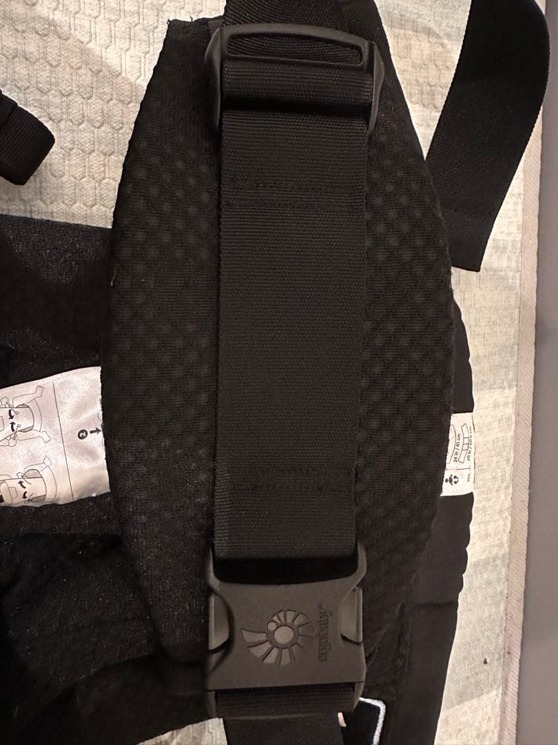 エルゴベビー　オムニブリーズ / オニキスブラック　抱っこひも 黒