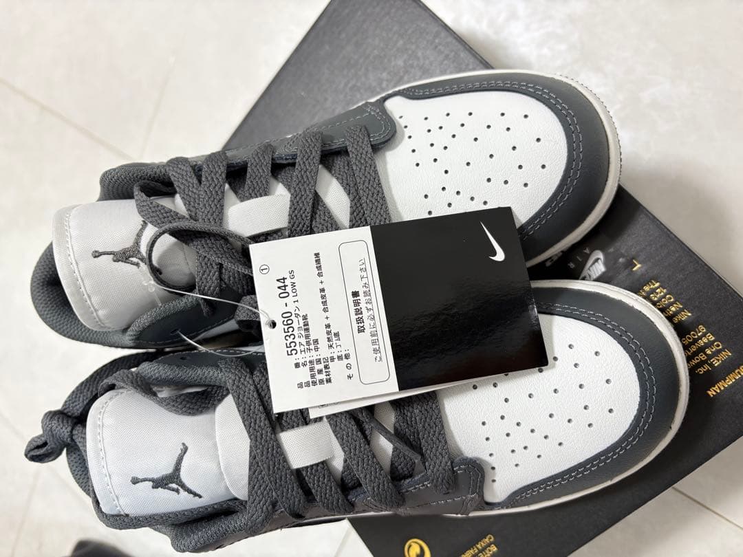 新品NIKE Air Jordan 1 Low GS 23cm