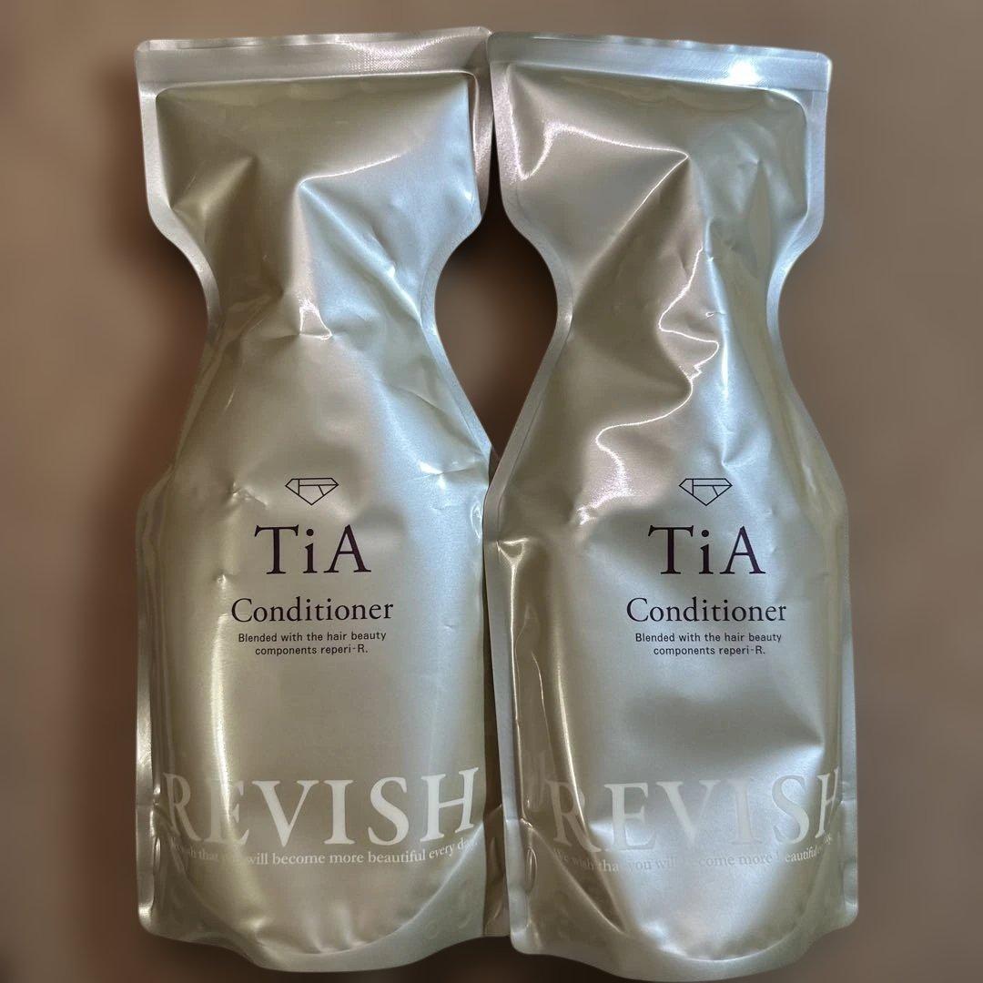REVISH TiA Conditioner 300ml、700ml 詰替2個