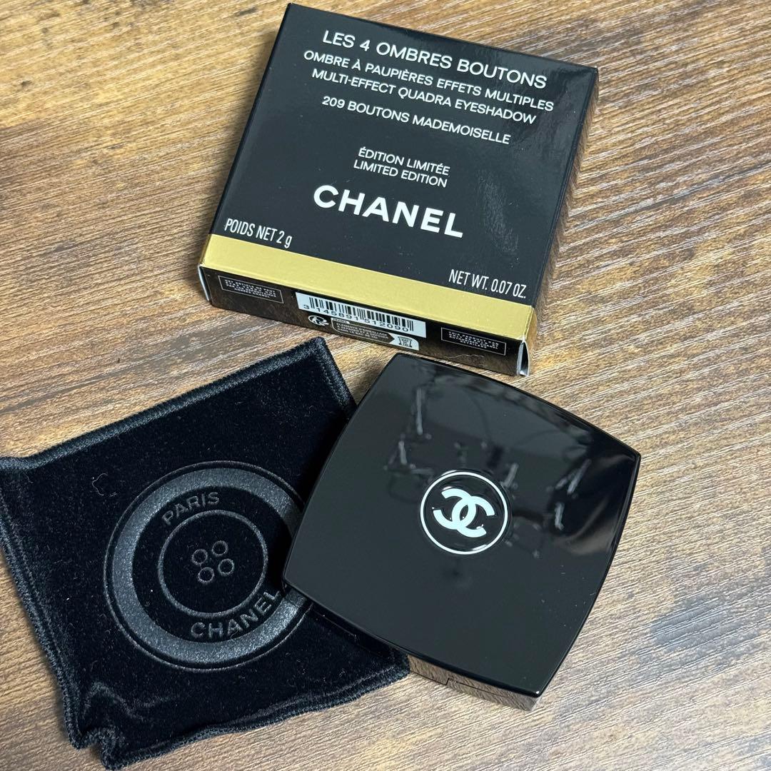 シャネル　レキャトルオンブル　ブトン　209