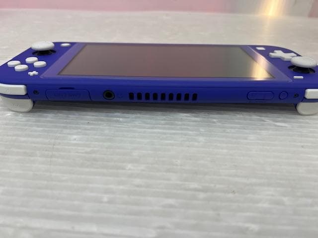 Nintendo Switch Lite ニンテンドー スイッチ ライト ブルー