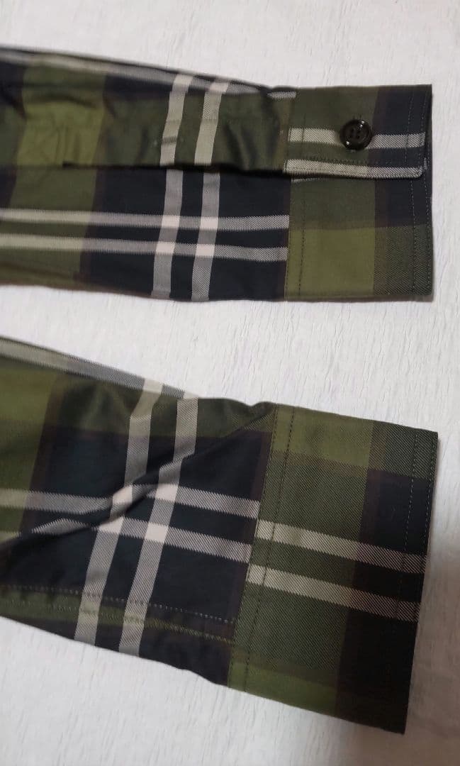 BURBERRY✨️オリーブグリーン・ チェックシャツ[タグ付き・未使用]