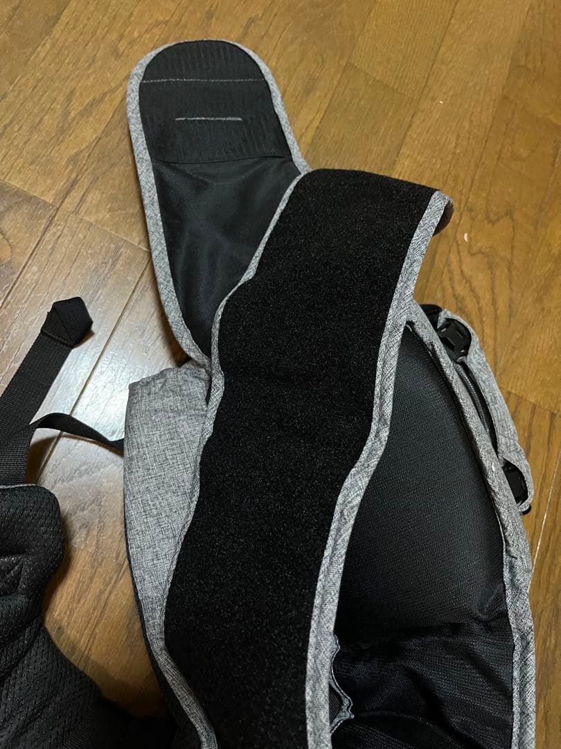 napnap Tran ヒップシート グレー