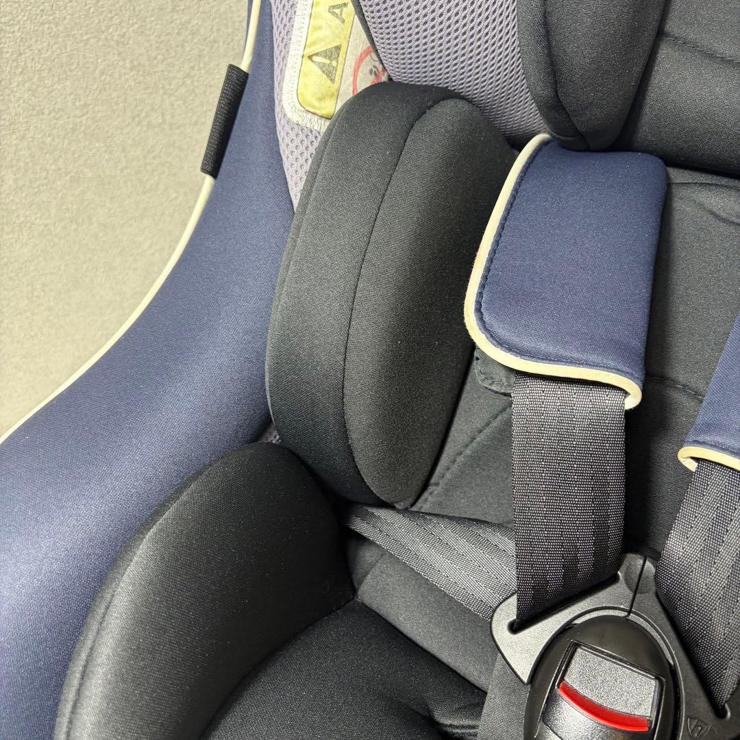 【極美品】Joie ジョイー Arc360° チャイルドシート　ネイビー