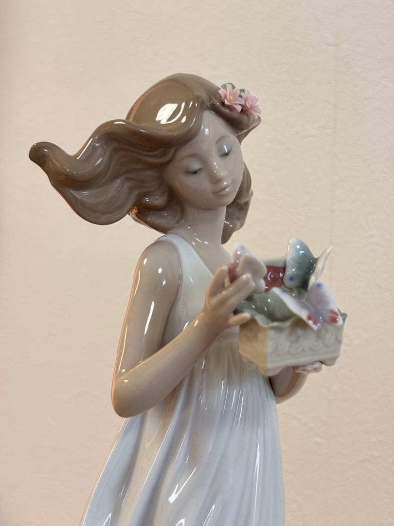 【新品】リヤドロ 私の宝もの　 6777 リアドロ わたしの宝物