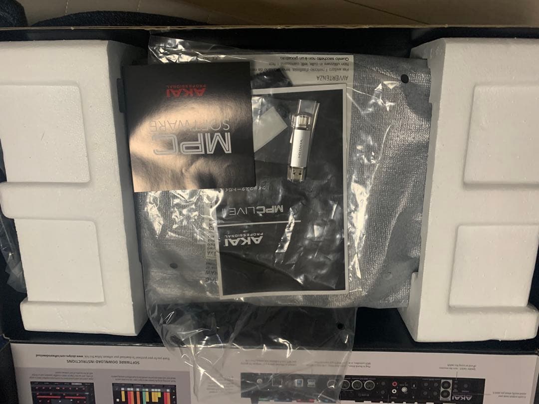 DTM・DAW AKAI mpc live2