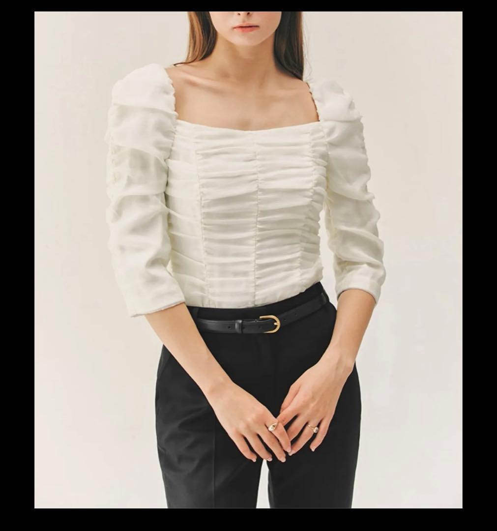 m*i様 bride and you BAU 新品　シャーリングブラウス