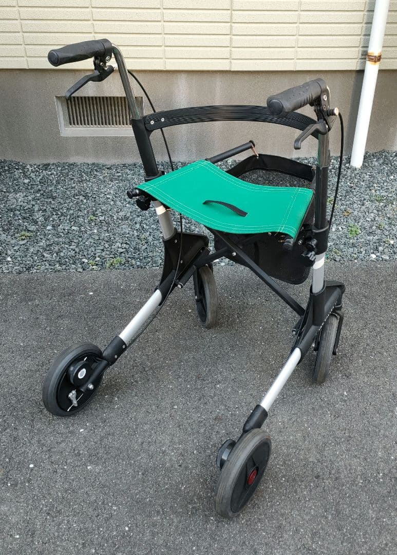 アビリティーズ・ケアネット 歩行器 ナイスウォーカー 4S 4輪タイプ