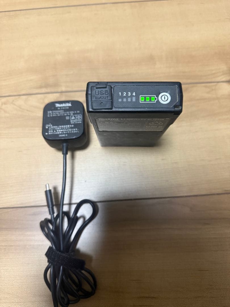 マキタ 空調服ベスト（L）2枚　バッテリー・ファン・マキタバッテリー用ホルダー