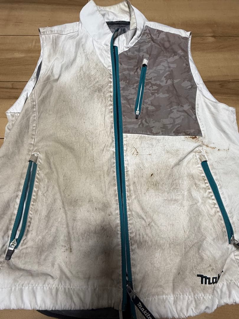 マキタ 空調服ベスト（L）2枚　バッテリー・ファン・マキタバッテリー用ホルダー