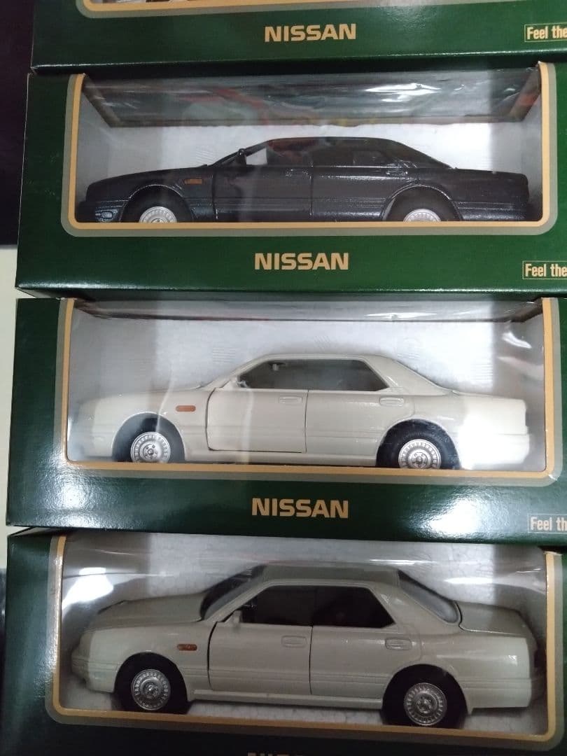 ダイヤペット製日産Y31シーマ