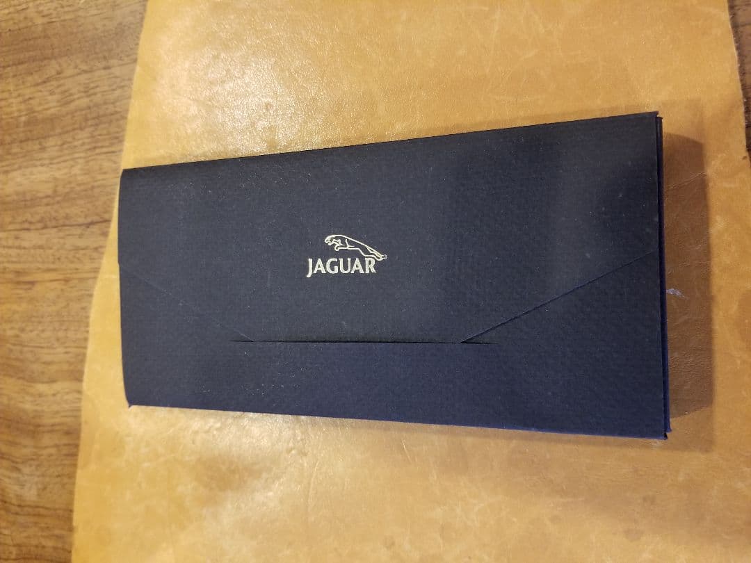 JAGUAR Sタイプ　シルバーグリルキーホルダー