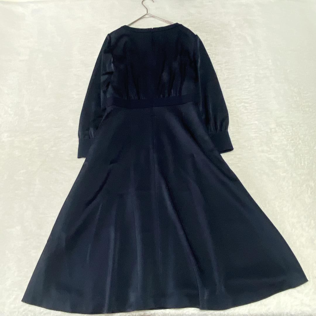 DE0077【アナイ】ワンピース【36】ミディ丈 フレア 長袖 濃紺 光沢感近年