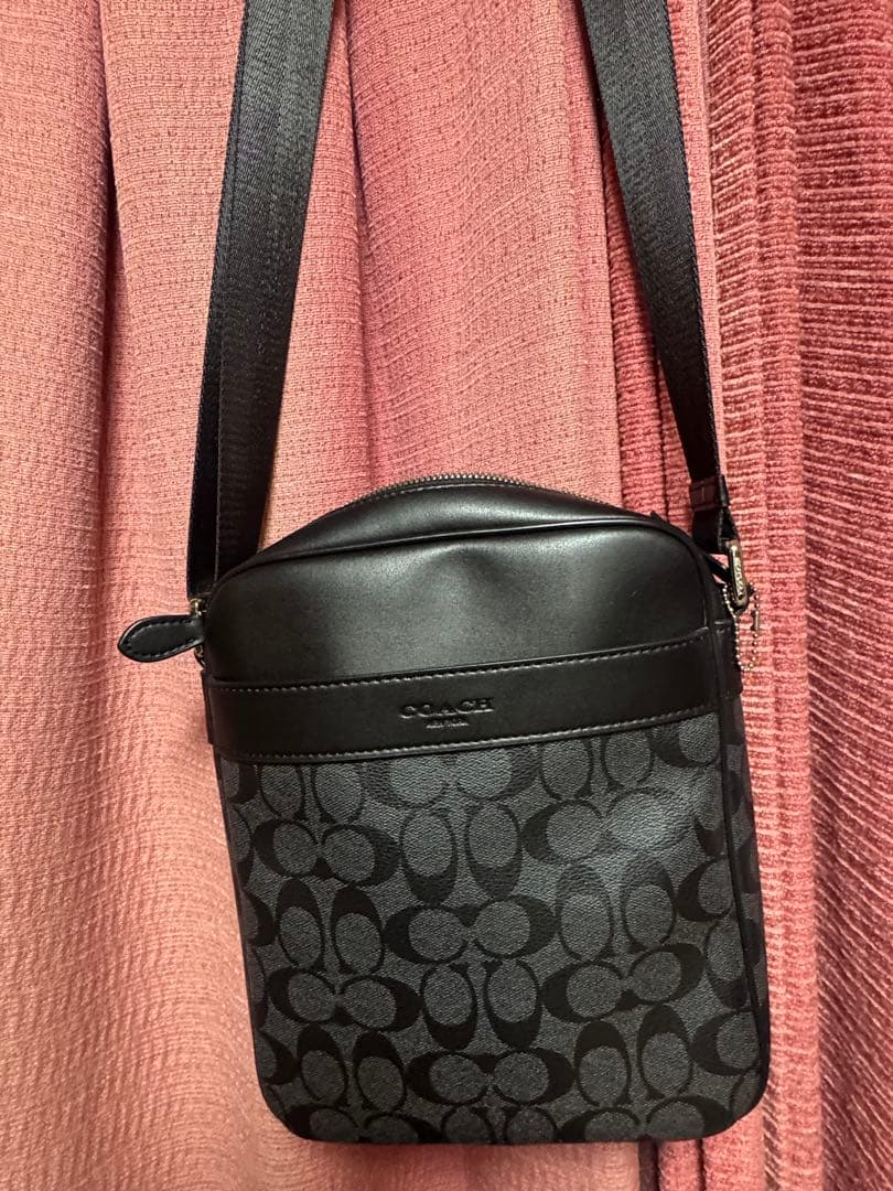 Y*a様 極美品 COACHコーチ ショルダーバッグ