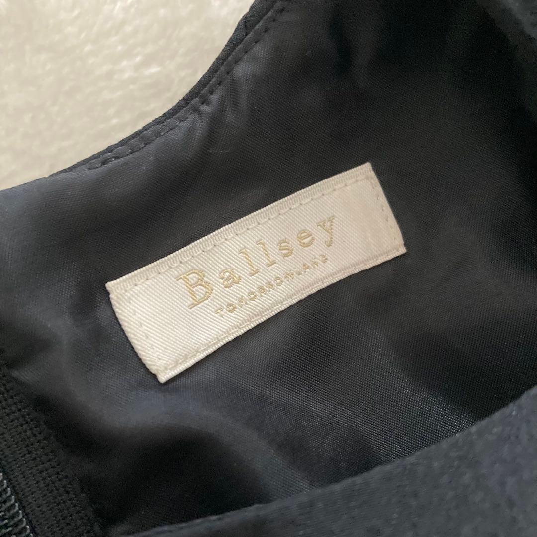 【美品】Ballsey定価2.3万 2023AW ペプラムブラウス ブラック