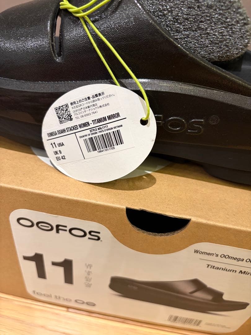 希少28cm美品・厚底リカバリーサンダルOOFOSウーフォスBLACK