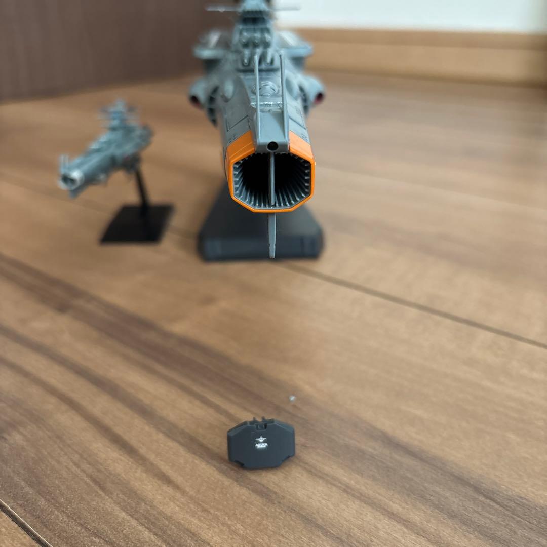 宇宙戦艦ヤマト1000分の1プラモデルアスカ級補給母艦完成品
