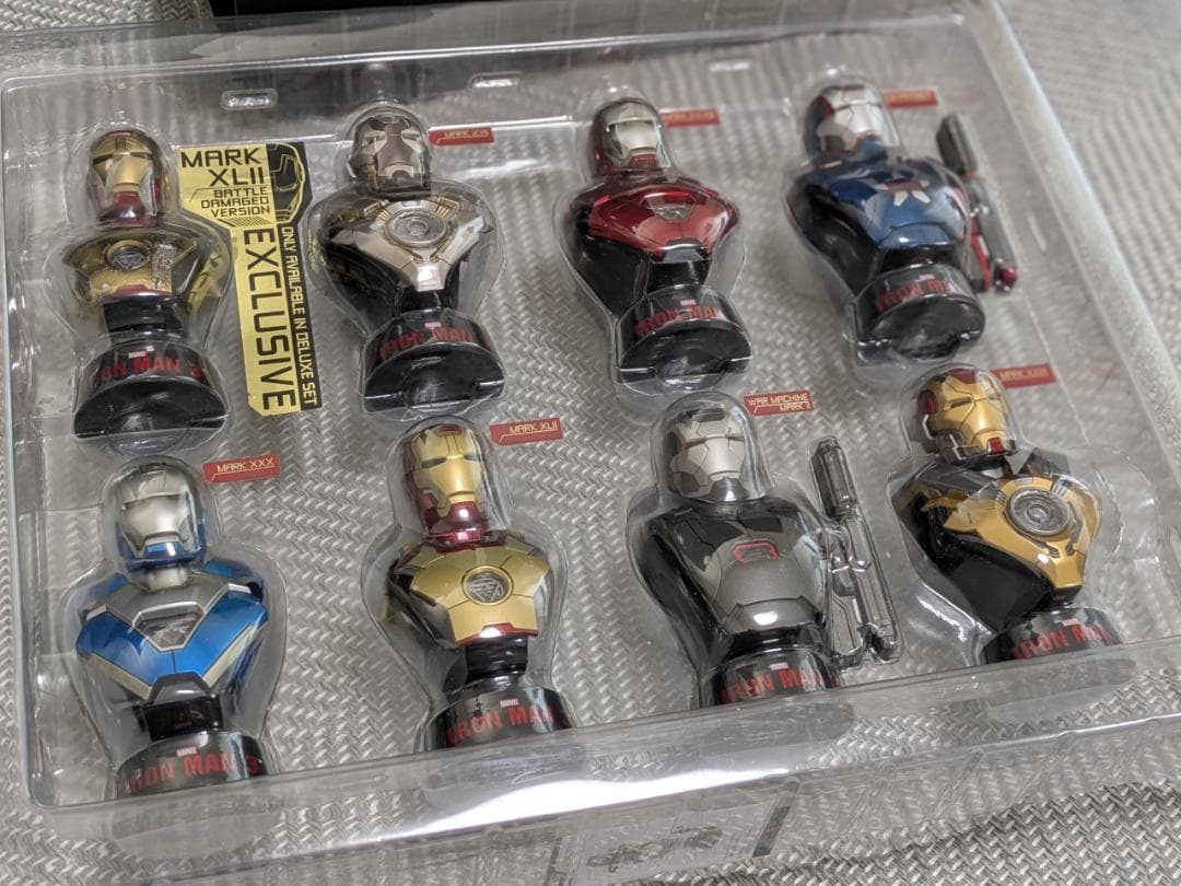 アイアンマン3 デラックスセット バスト8体セット ホットトイズ