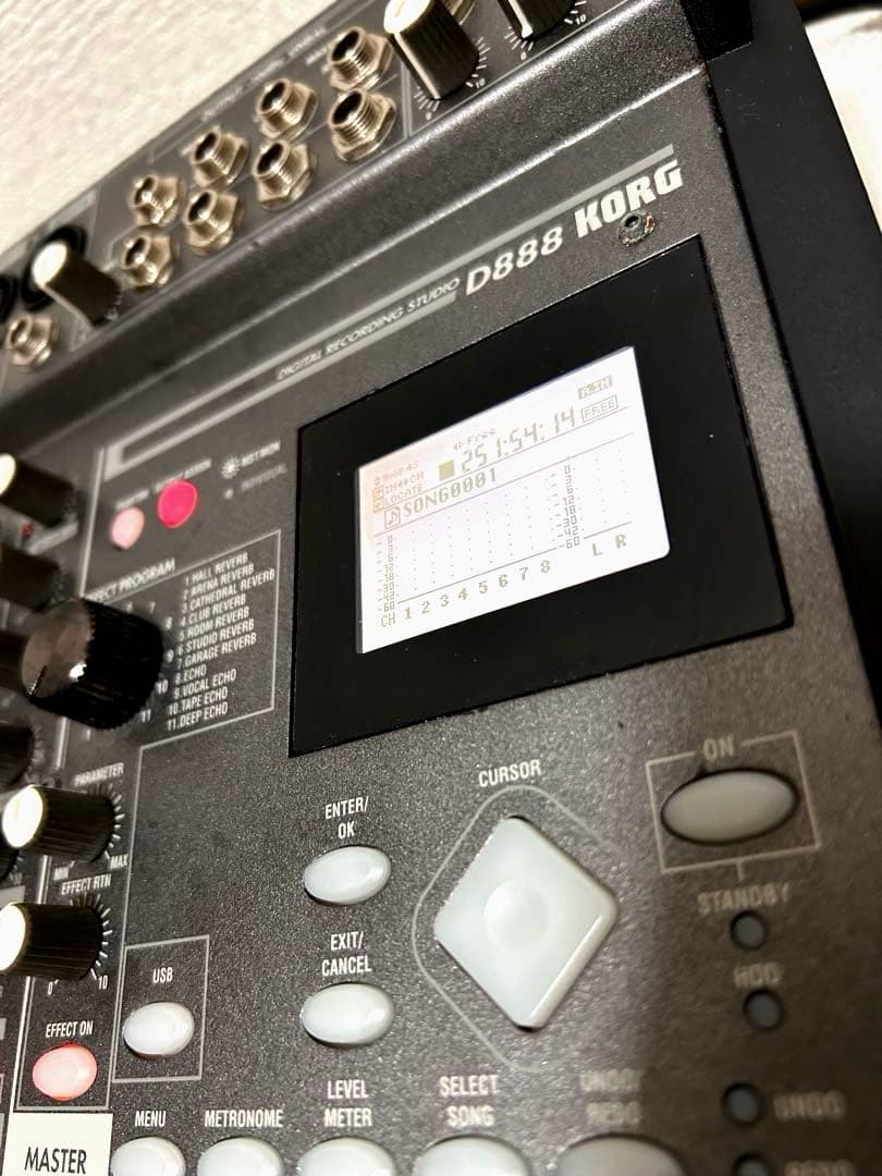 【キャリーバッグ、説明書、電源コード付き】KORG D888 デジタルMTR