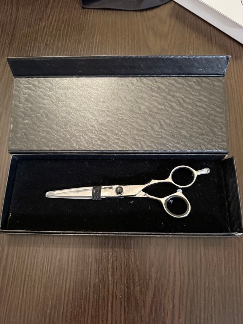 HIKARI シザーE5＆スキバサミセット！