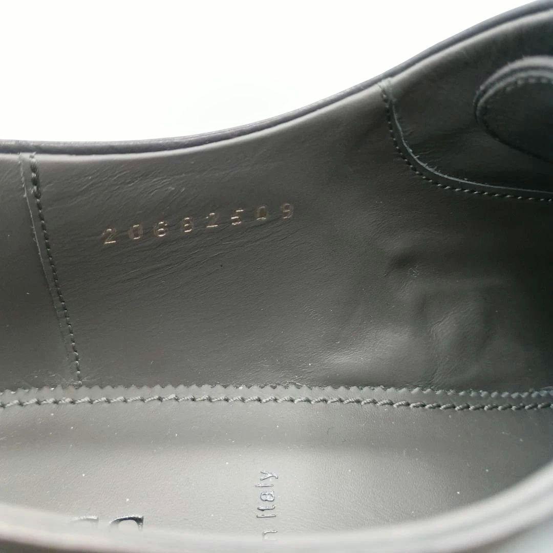 未使用級【ヒューゴボス】ストレートチップ 内羽根 黒 ビジネスシューズ