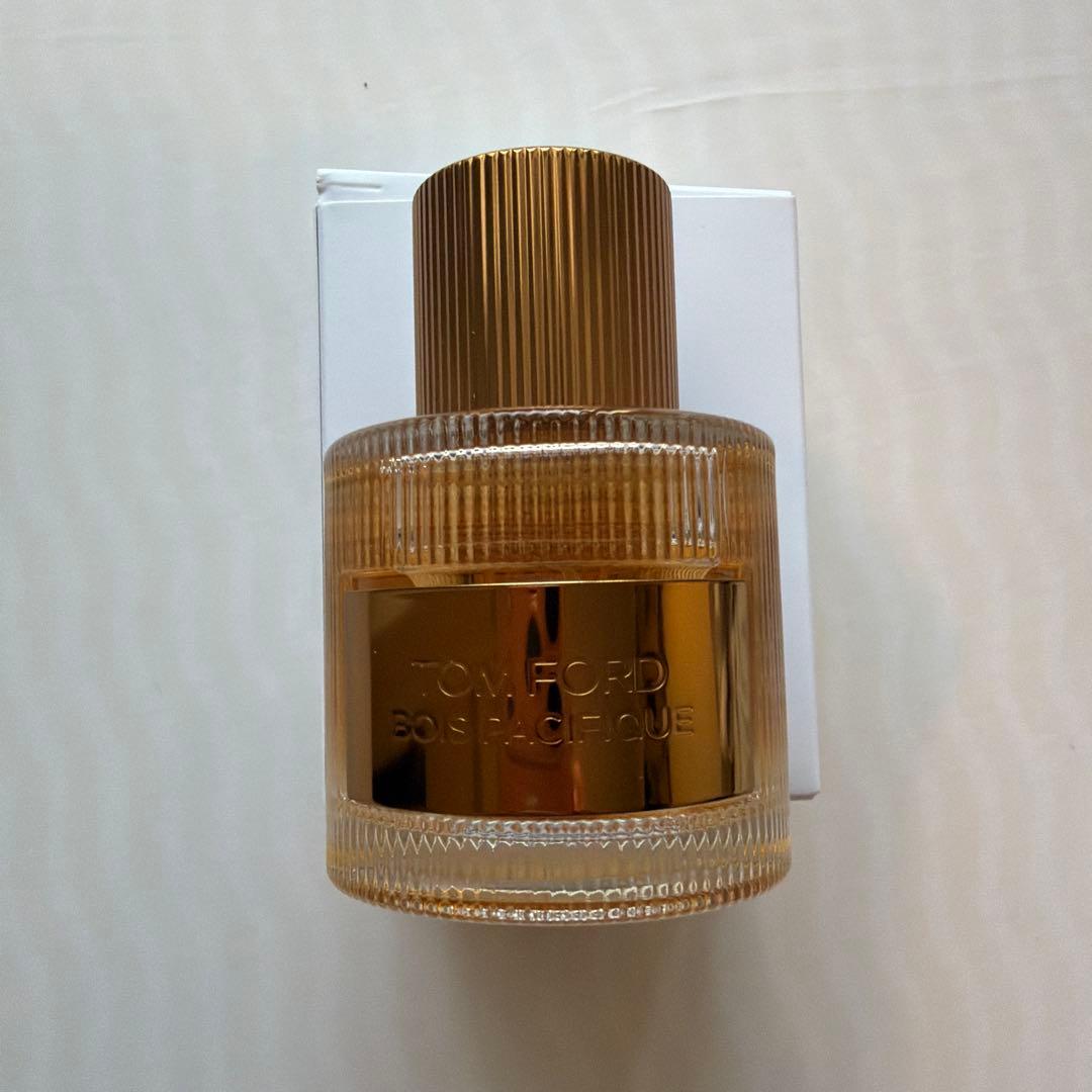 TOM FORD BOIS PACIFIQUE オードパルファム 50ml