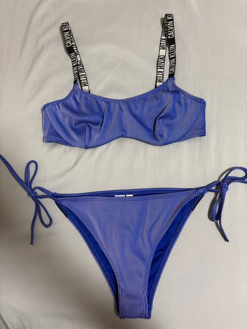 あ*い様 カルバンクライン　水着　 